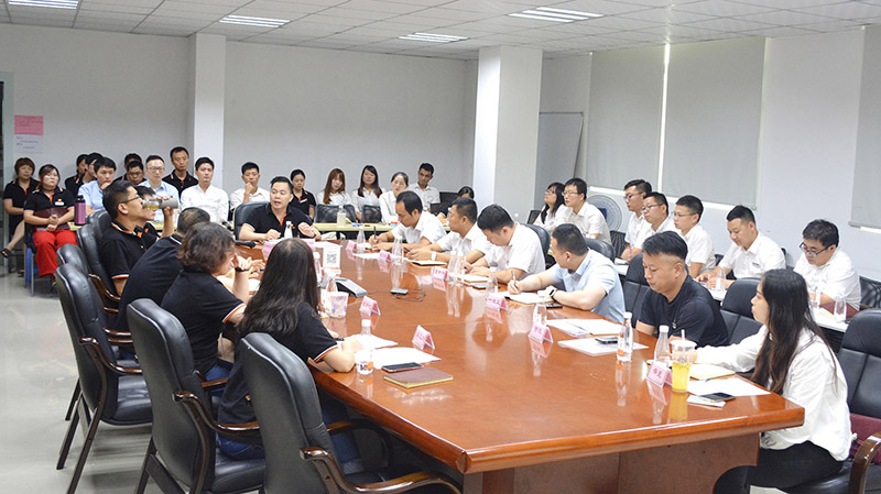 道阻且長,行則將至 ——容大科技2019年上半年度總結會議順利召開 道阻且長,行則將至 ——容大科技2019年上半年度總結會議順利召開