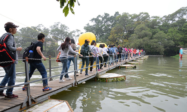 2014年3月廈門容大生產線員工集體出游